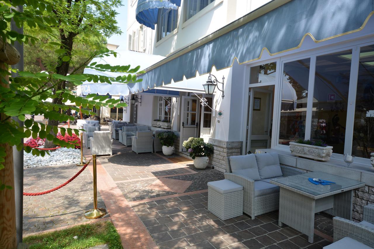 Hotel Villa Erica Grado Exterior photo